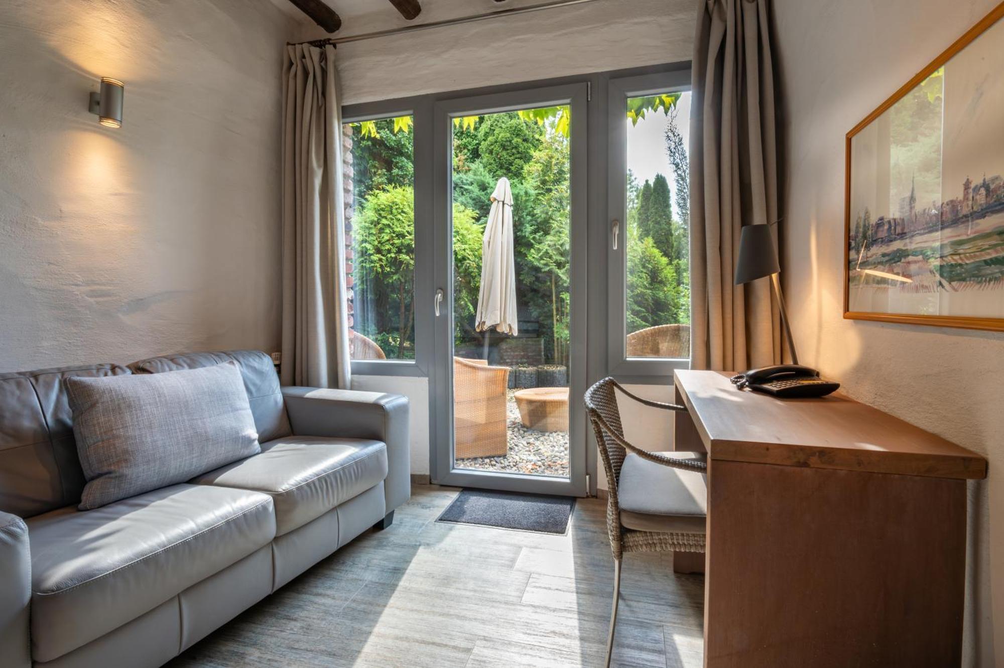 Hotel Land Gut Hoehne Mettmann Exterior photo
